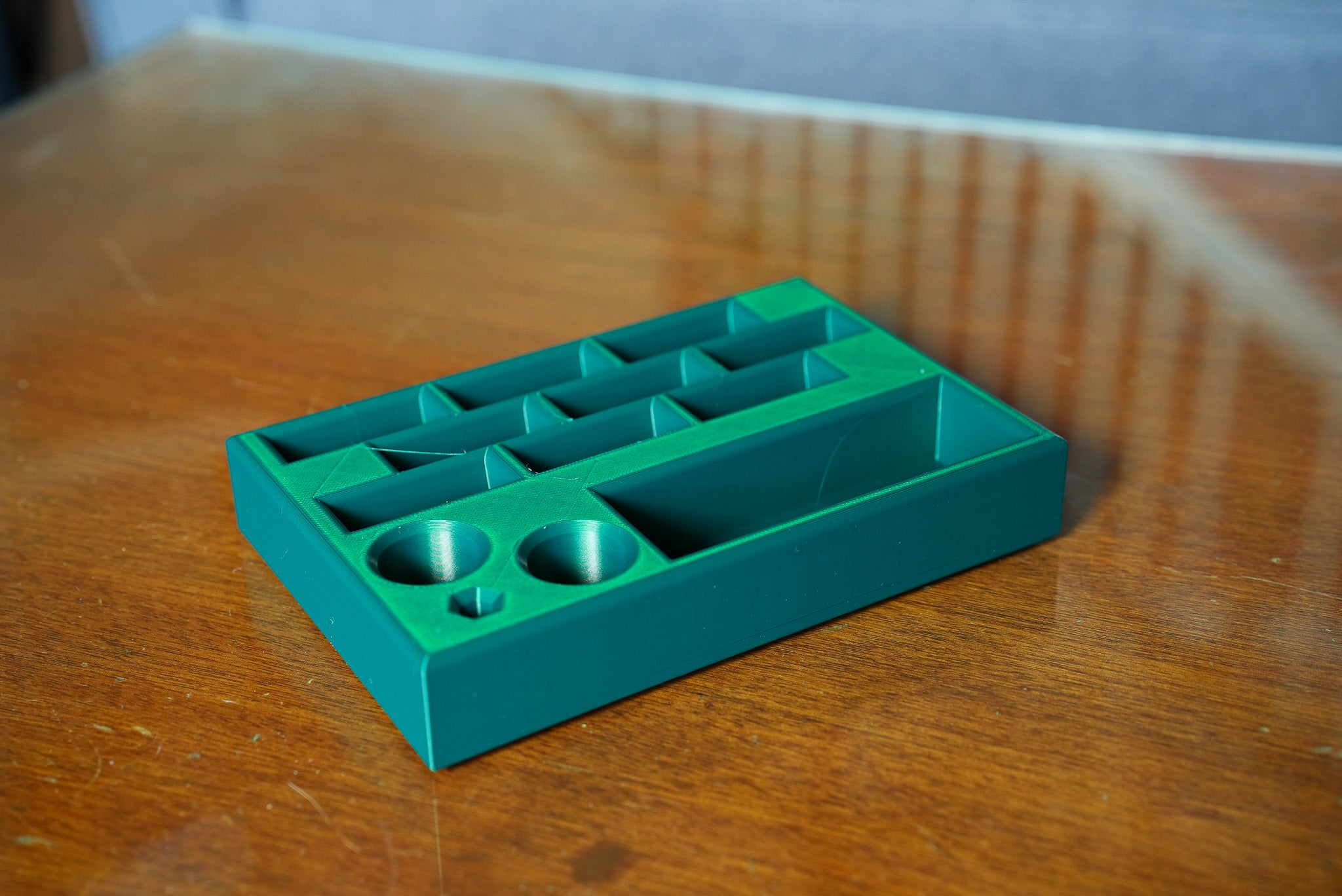Roll Over 9-Slot Balisong Display & Organizer