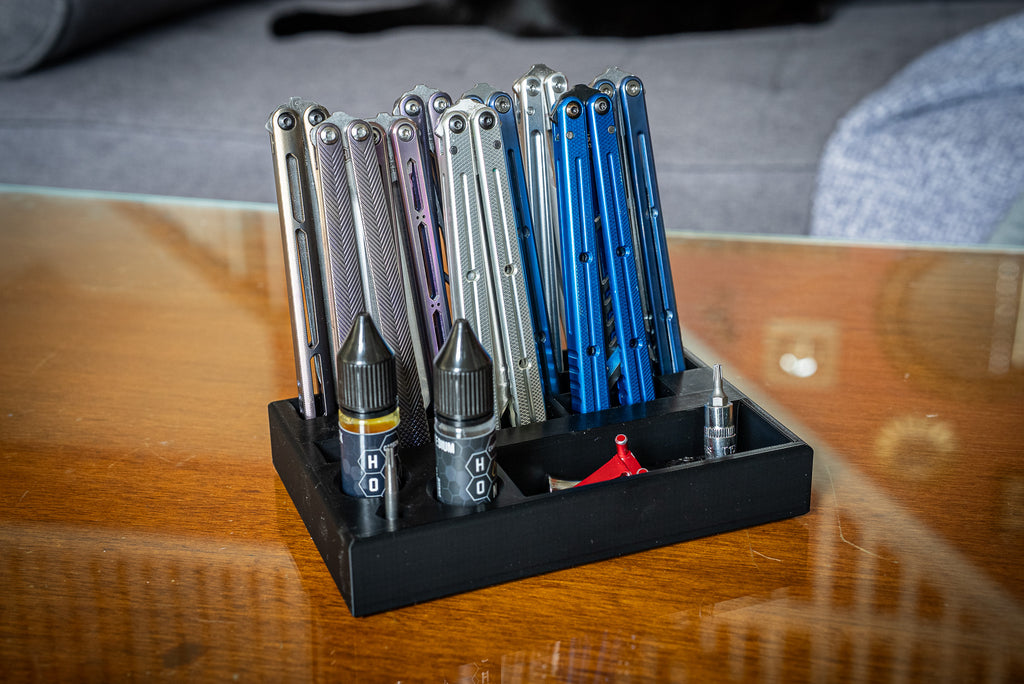 Roll Over 9-Slot Balisong Display & Organizer